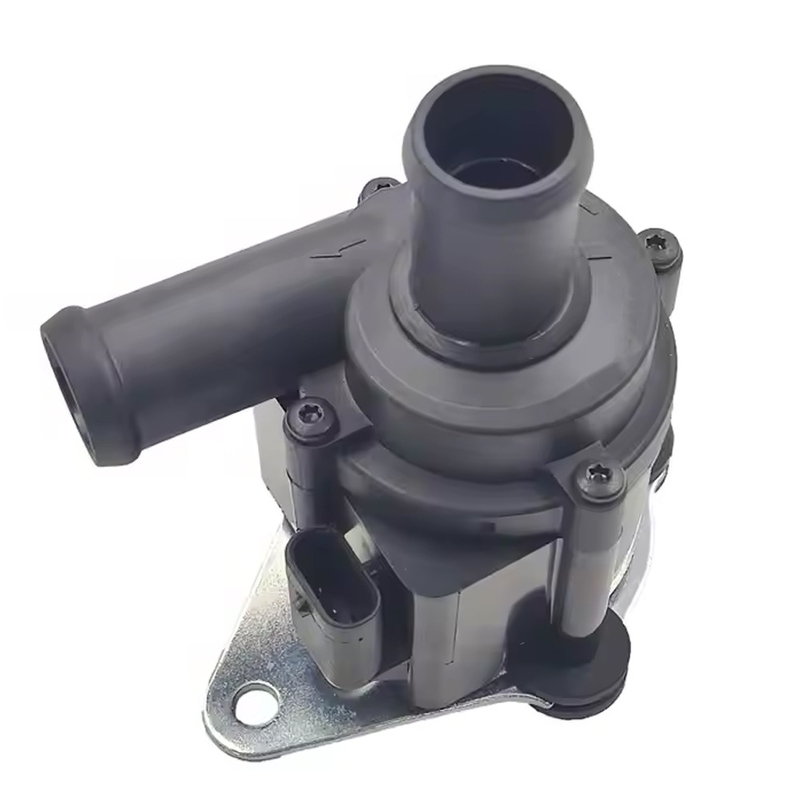 Système de refroidissement des voitures OE 31338211 704773000 Pompes à eau de refroidissement auxiliaires pour Volvo S90 V90 XC90