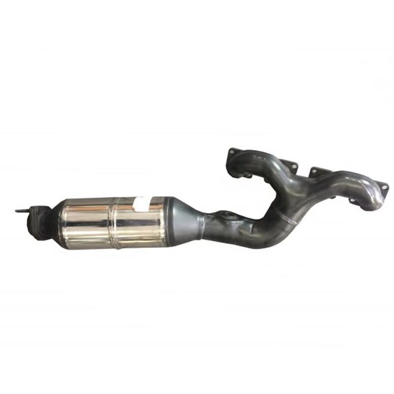 Parties automobiles 18403415419 Manifold d'échappement d'usine avec chargeur de turbocompresseur au catalyseur pour BMW X3 2,4 t