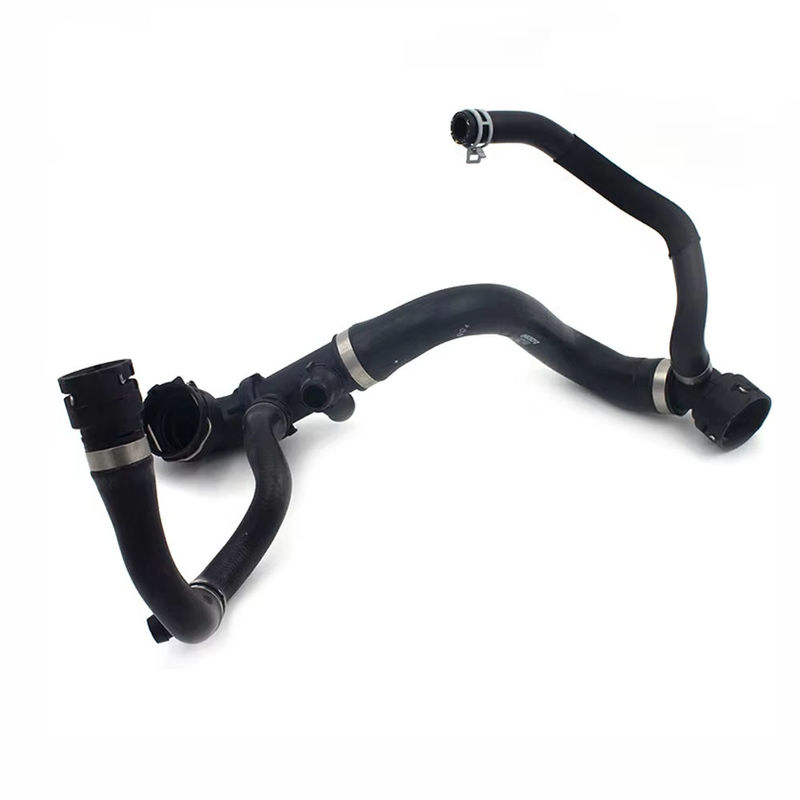 Womala Pièces automobiles de haute qualité OE 32224820 Radiateur tuyau d'eau de refroidissement tuyau (inférieur) pour Auto Parts V40 S60L pièces XC60