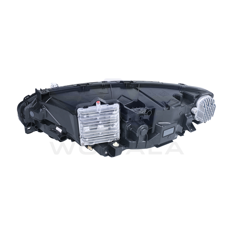 Les phares Womala OE 31689218 Lampes avant simples à droite pour les pièces détachées automobiles Volvo S90L