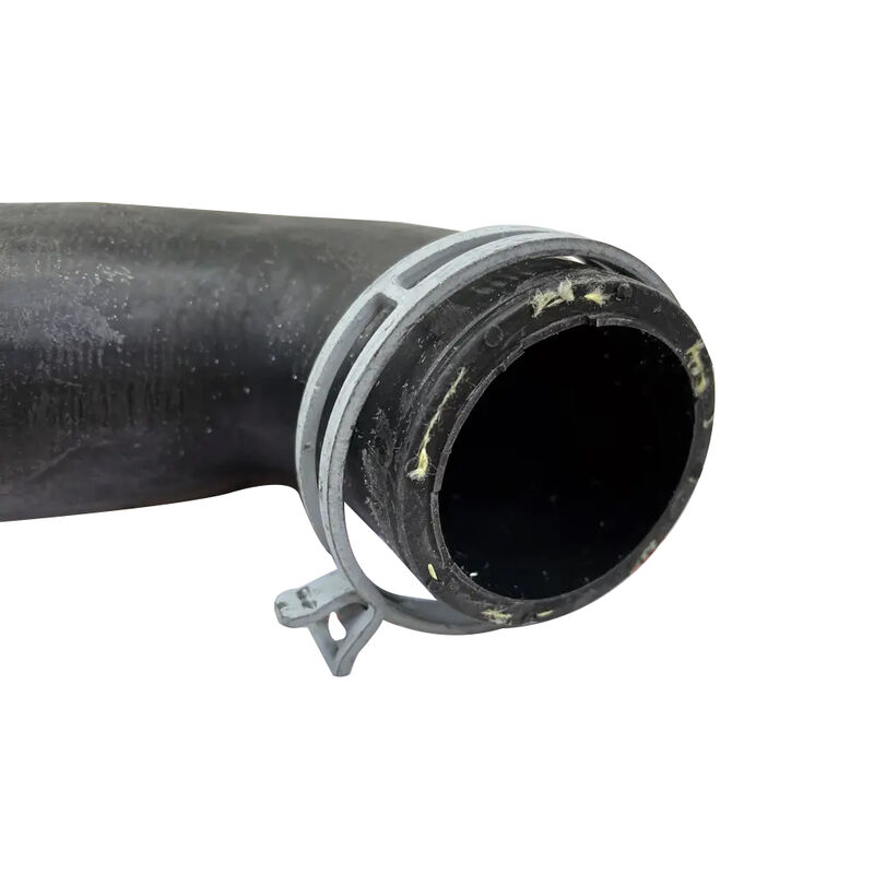 Pour les véhicules à moteur électrique à combustion interne, la valeur de l'échappement doit être supérieure ou égale à: